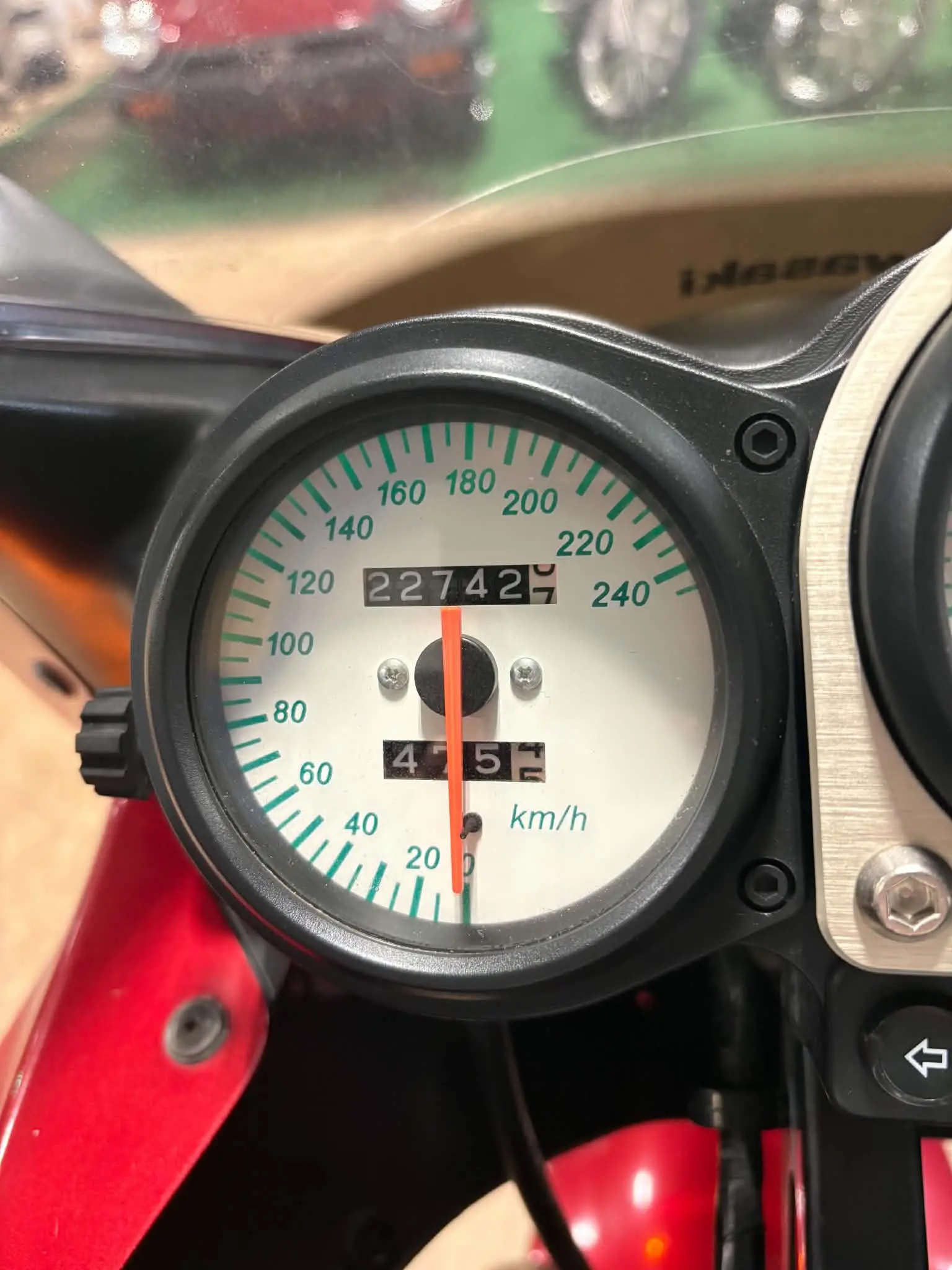 2003 Kawasaki ZR-7S - Image 7